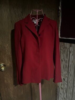 Women’s Red Blazer Jacket - Classic Single-Breasted Style